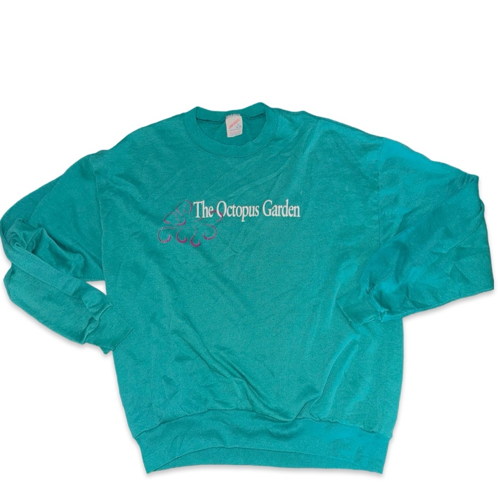 The Octopus Garden Vintage Jerzees Sweatshirt: Adult Unisex XL: Lightweight